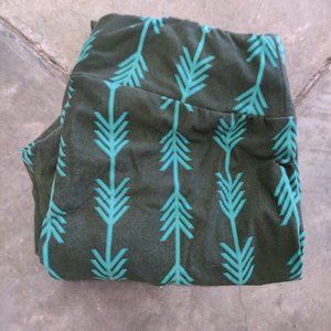 LuLaRoe Old Sizing TC Leggings Arrow Print